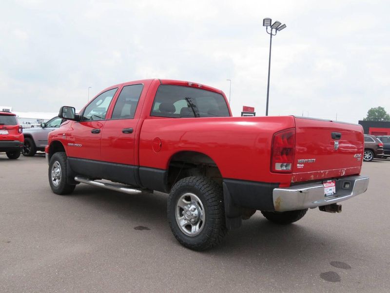 2006 Dodge Ram 2500 SLT 4x4 4dr Quad Cab 6.3 ft. SB PickupImage 4