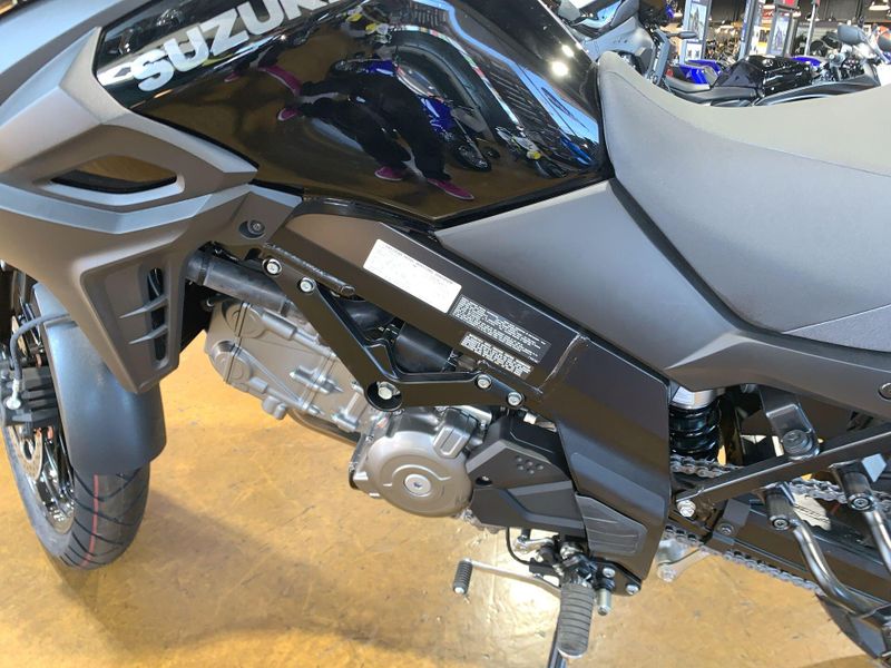 New 2025 Suzuki V-STROM 650 Image 22