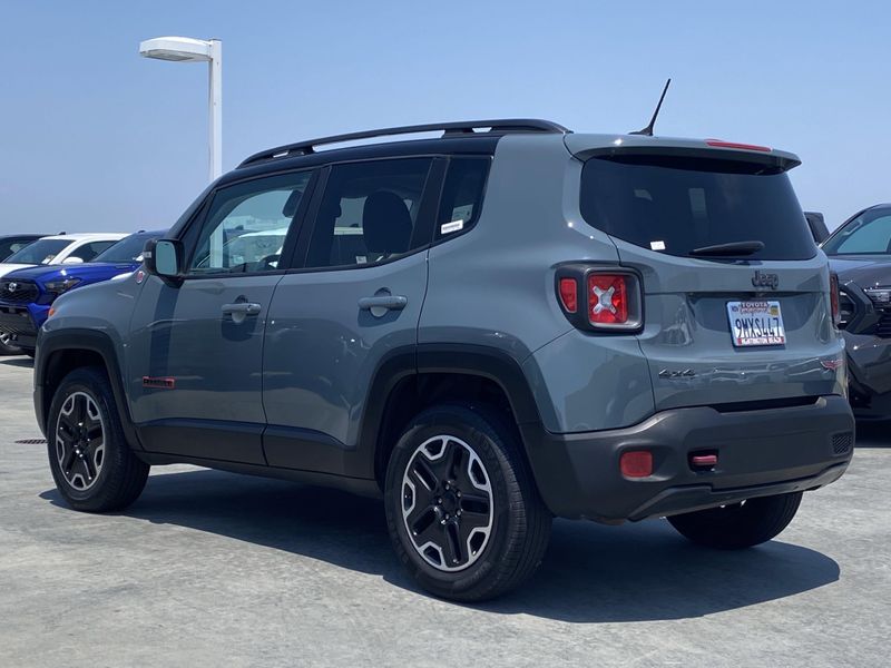 2017 Jeep Renegade Image 5