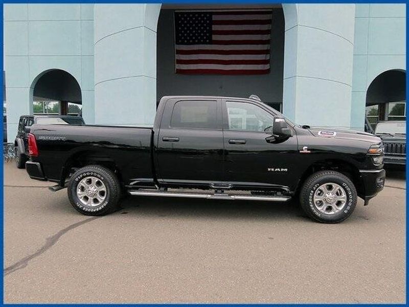 2025 RAM 3500 Big HornImage 2
