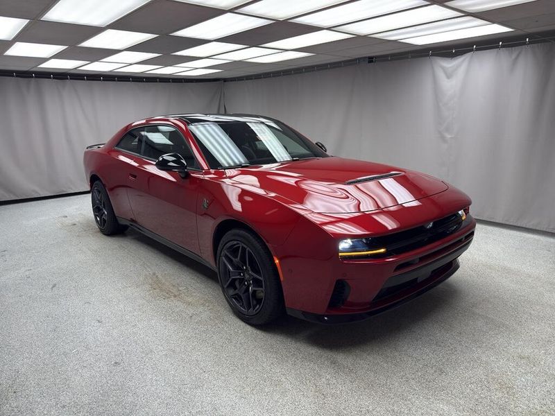 New 2026 Dodge Charger Scat Pack 2-door AwdImage 4