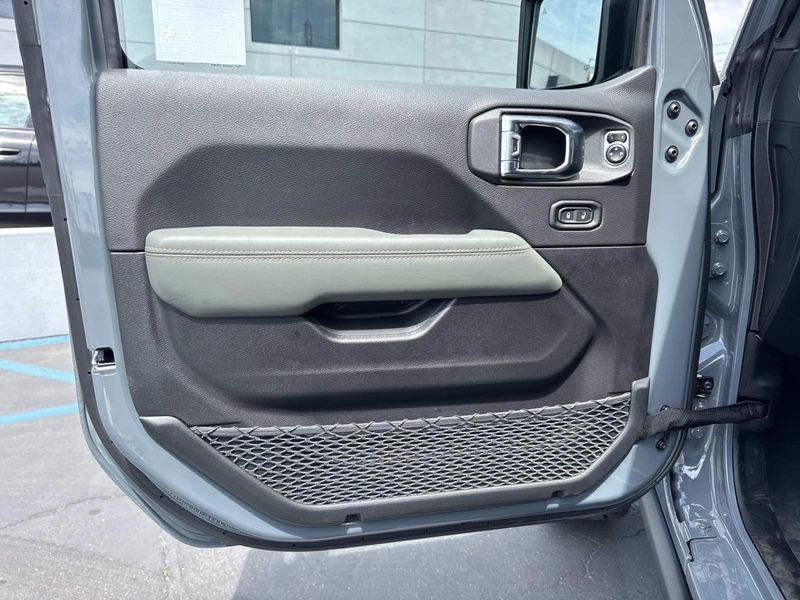 New 2026 Jeep Gladiator Mojave X 4x4