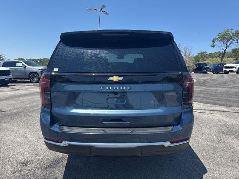 2025 Chevrolet Tahoe LS photo 6