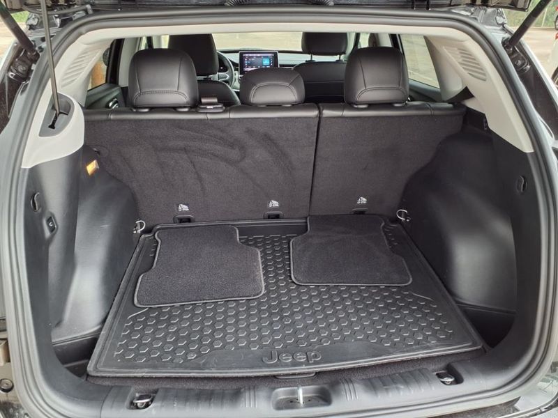 Used 2022 Jeep Compass LimitedImage 18