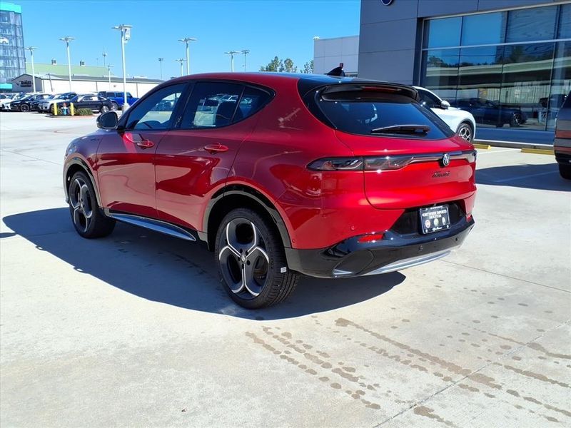 New 2026 Alfa Romeo Tonale Sport Speciale AwdImage 9