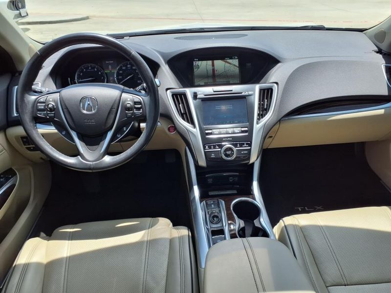 2019 Acura TLX 3.5L Advance PkgImage 4