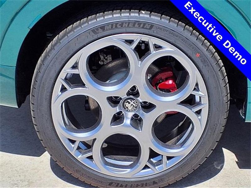 New 2025 Alfa Romeo Tonale Tributo Italiano EawdImage 6