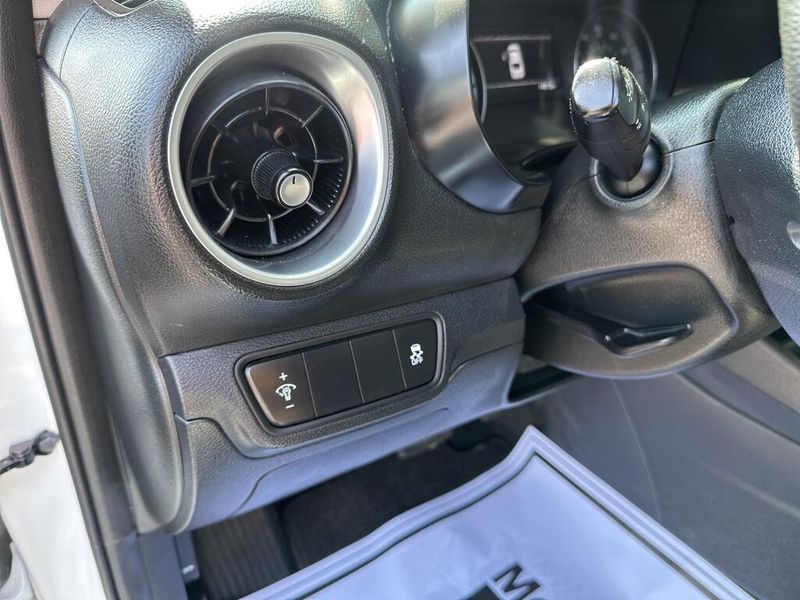2024 Kia Forte LXSImage 26