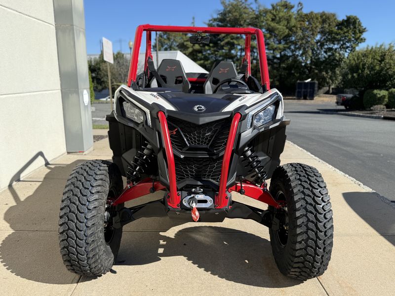 2026 Can-Am MAVERICK SPORT X RC 1000RImage 4