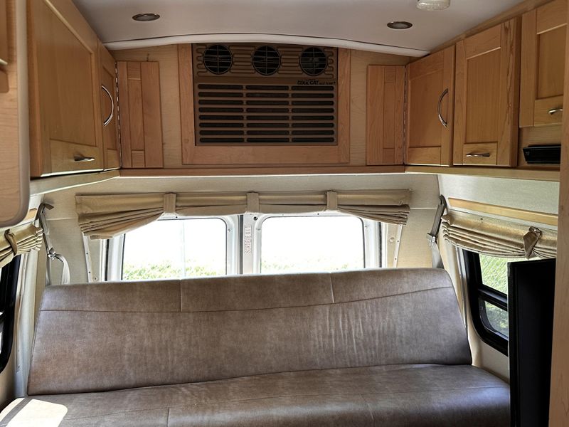 Used 2014 PLEASURE WAY EXCEL TS FORD CommercialImage 13