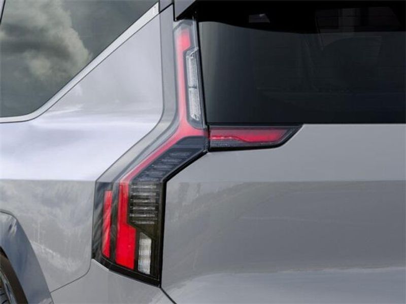 New 2026 Kia EV9 LandImage 11