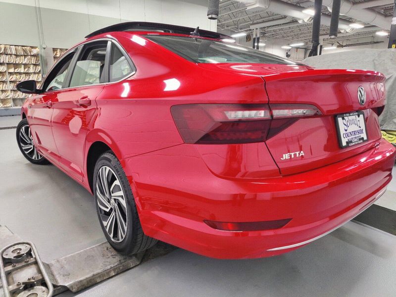 2021 Volkswagen Jetta SEL w/Sunroof & Beats AudioImage 11