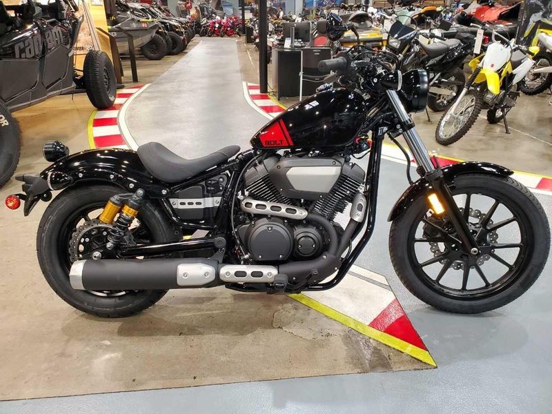 New 2024 Yamaha BOLT R-SPEC Image 1