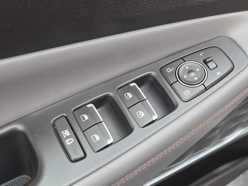 Used 2020 Hyundai Santa Fe Limited 2.0T Auto FWD
