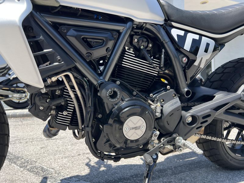2023 Ducati Scrambler Icon 