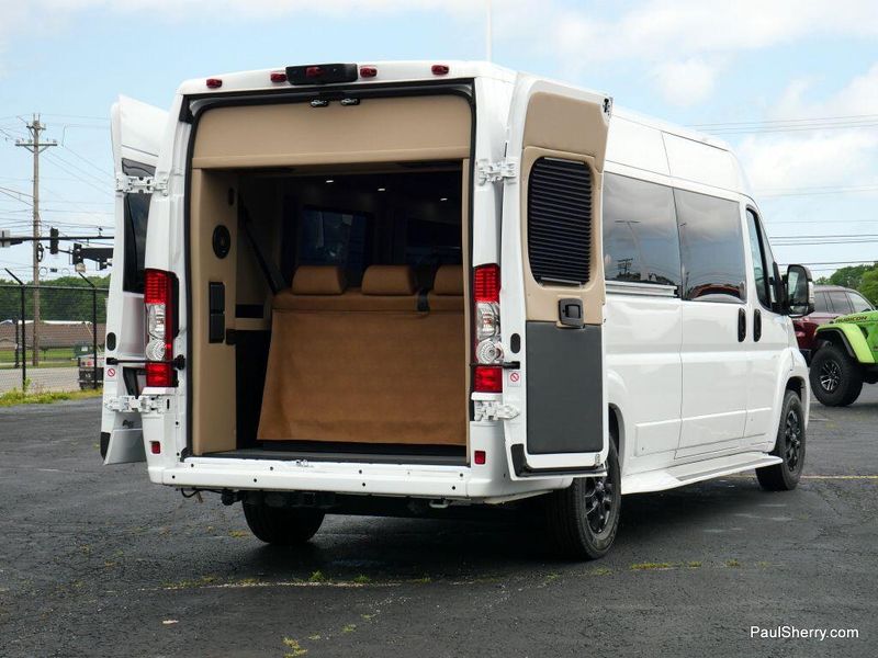 2024 RAM Promaster 3500 Slt+ Window Van High Roof 159