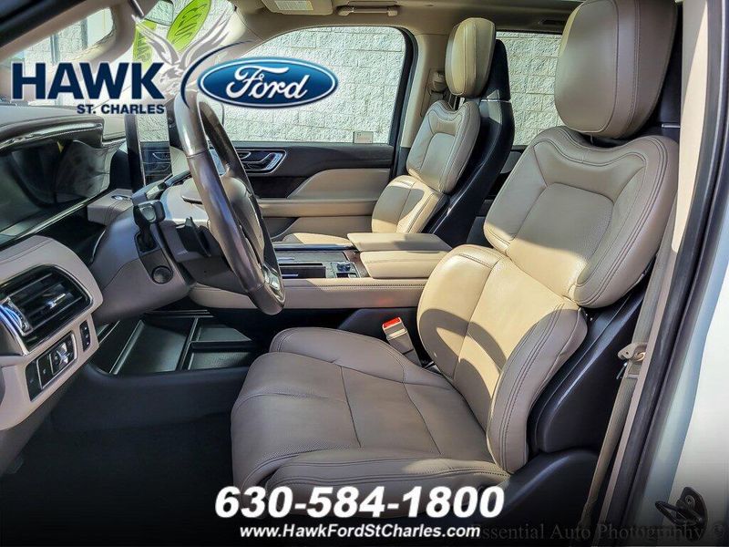 2023 Lincoln Navigator Reserve photo 3