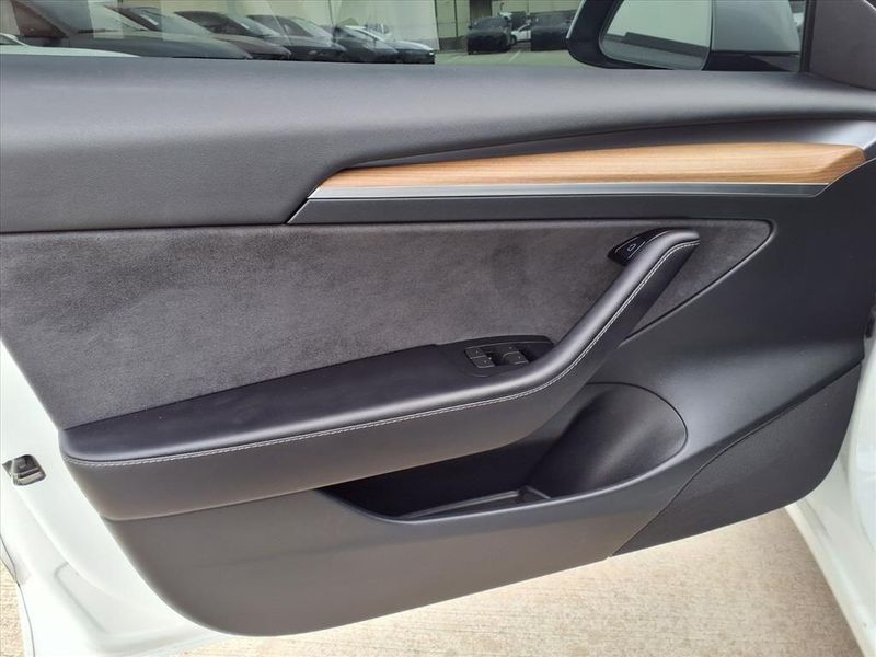 Used 2023 Tesla Model 3 Long RangeImage 20