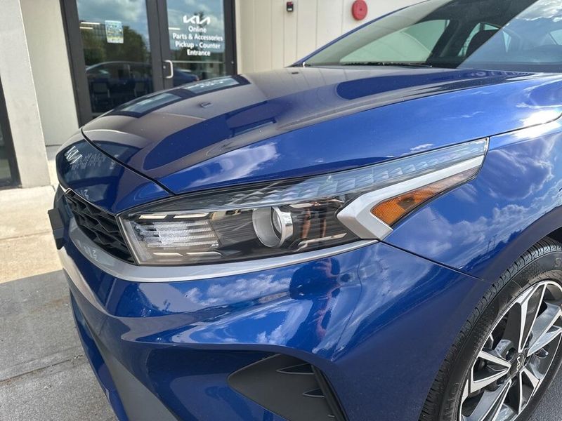 2023 Kia Forte LXSImage 10