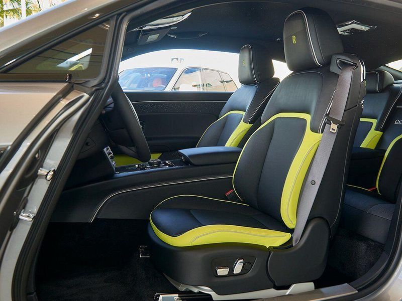 New 2026 Rolls-Royce Spectre Image 13