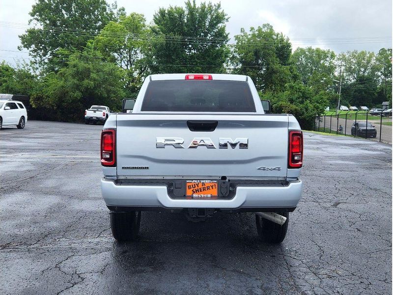 New 2026 RAM 2500 Big Horn Crew Cab 4x4 6'4' Box