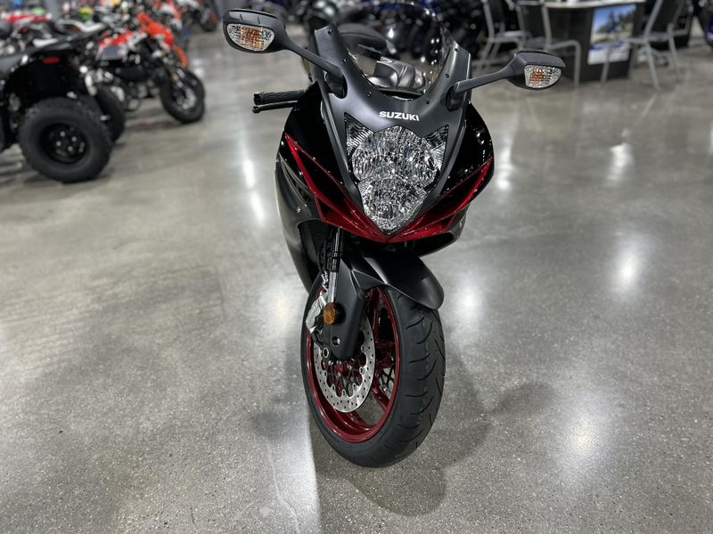 New 2026 Suzuki GSX-R750 Image 12