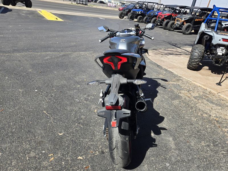 USED 2023 CFMOTO 450SS Image 9