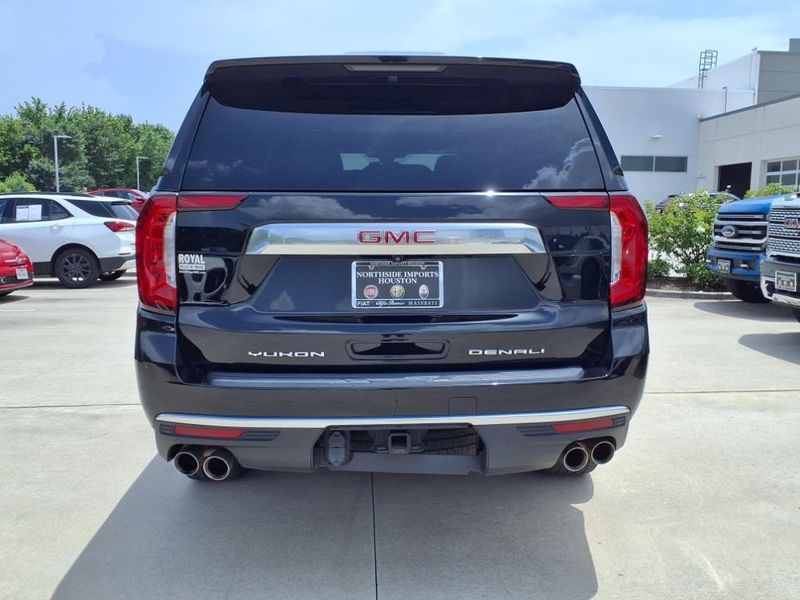 2021 GMC Yukon XL DenaliImage 9