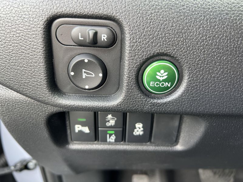 2025 Honda Passport EX-LImage 13