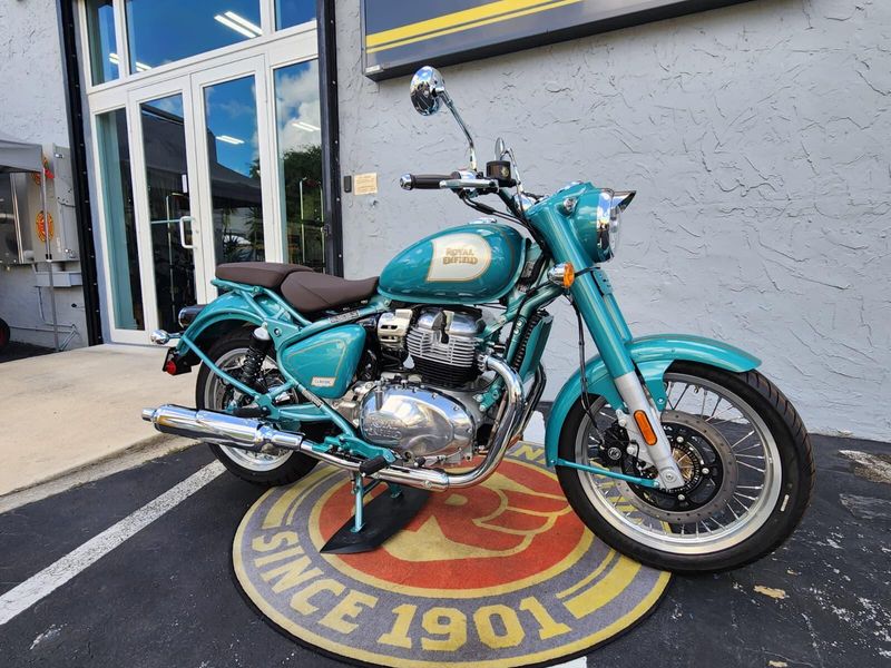New 2026 Royal Enfield CLASSIC 650 Image 10