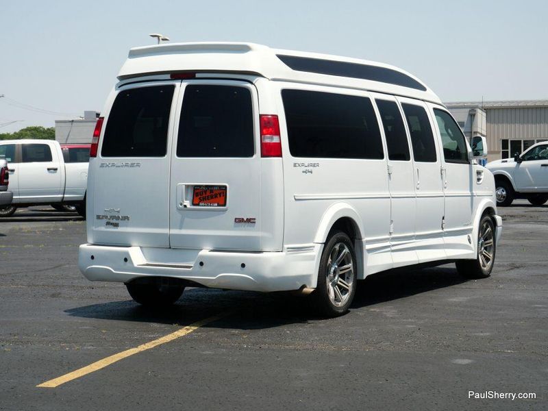 2018 GMC Savana 2500 Image 12