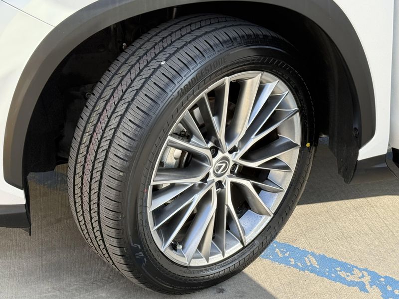 Used 2024 Lexus NX 350 LuxuryImage 15