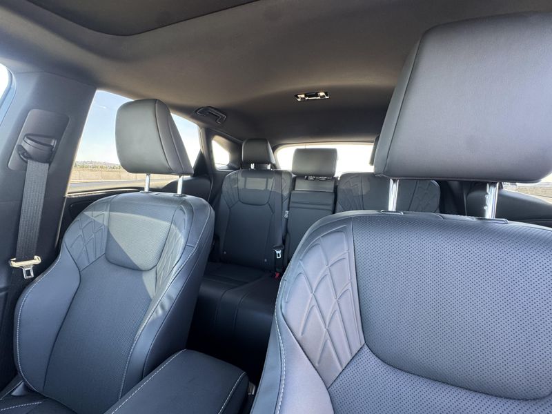 Used 2026 Lexus RX 450h+ PremiumImage 22