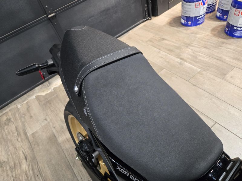 New 2025 Yamaha XSR900 RAVEN Image 19