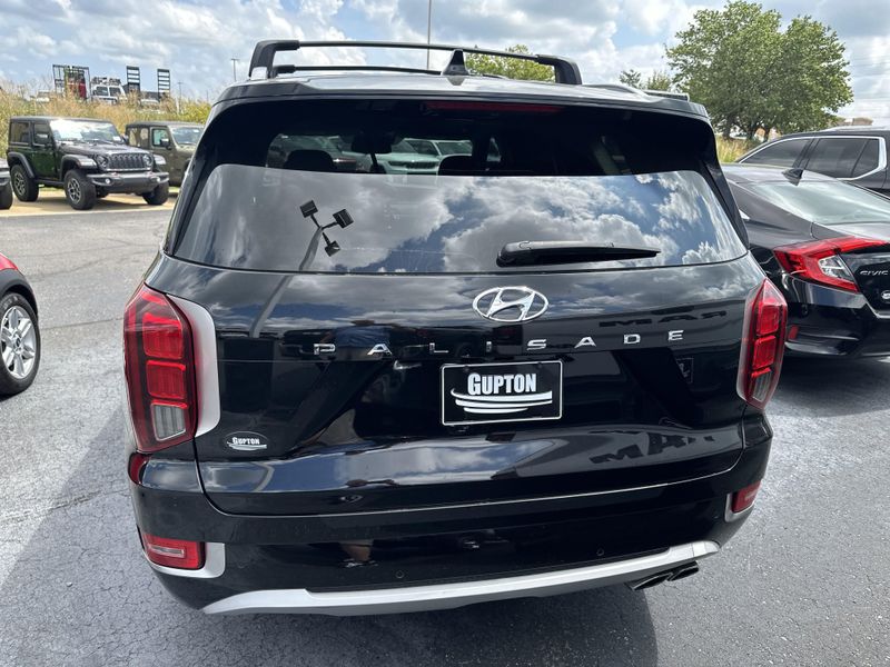 Used 2022 Hyundai Palisade LimitedImage 8