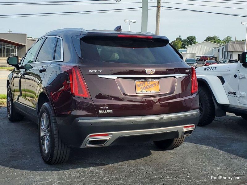 Used 2021 Cadillac XT5 AWD Premium LuxuryImage 8