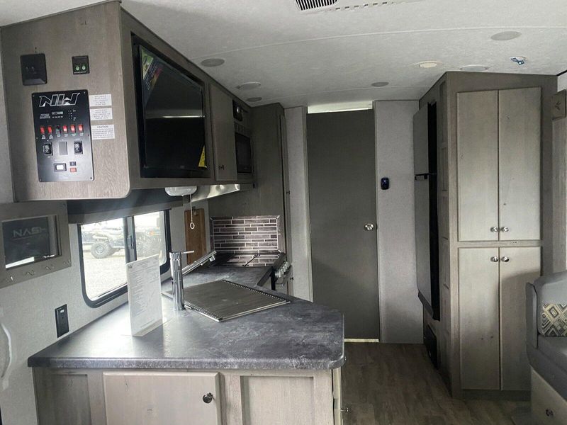 New 2025 NASH 23D Image 12