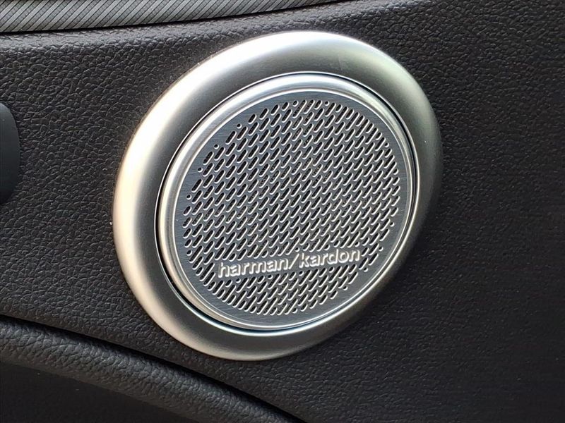 New 2025 Alfa Romeo Stelvio IntensaImage 19