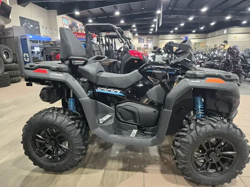 NEW 2026 CFMOTO CFORCE 1000 TOURING Image 2