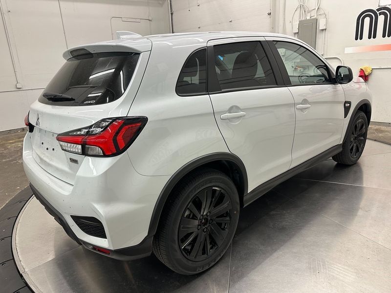 2024 Mitsubishi Outlander Sport 2.0 LEImage 10