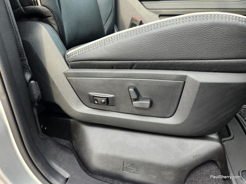 New 2026 RAM 2500 Limited Mega Cab 4x4 6'4' Box