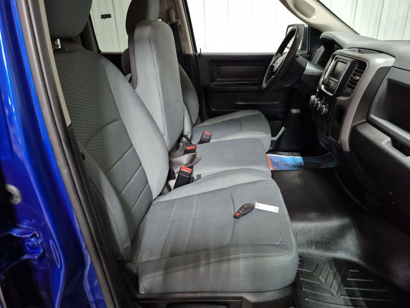 2019 RAM 1500 Classic ExpressImage 15
