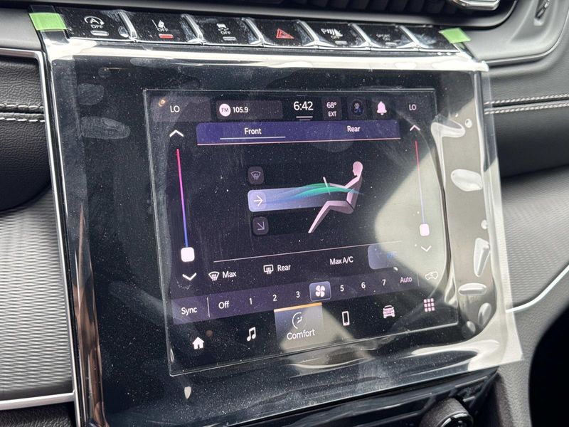 New 2026 Jeep Grand Cherokee L Laredo 4x2