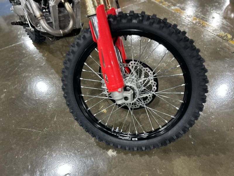 New 2026 Honda CRF250R Image 13
