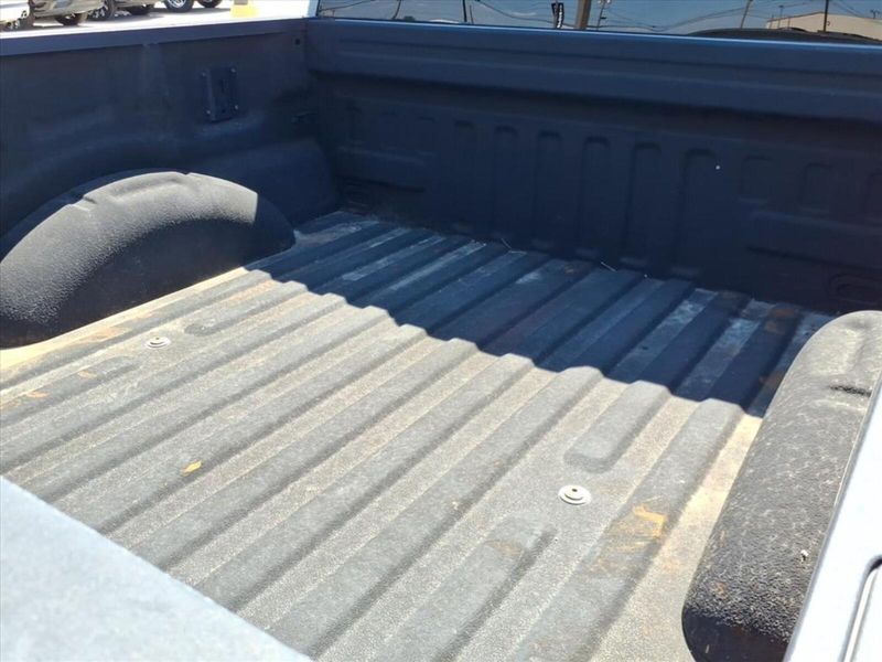 2016 Ford F-150 XL photo 17