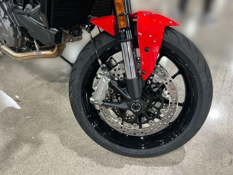 New 2026 Ducati MONSTER 937+ Image 24