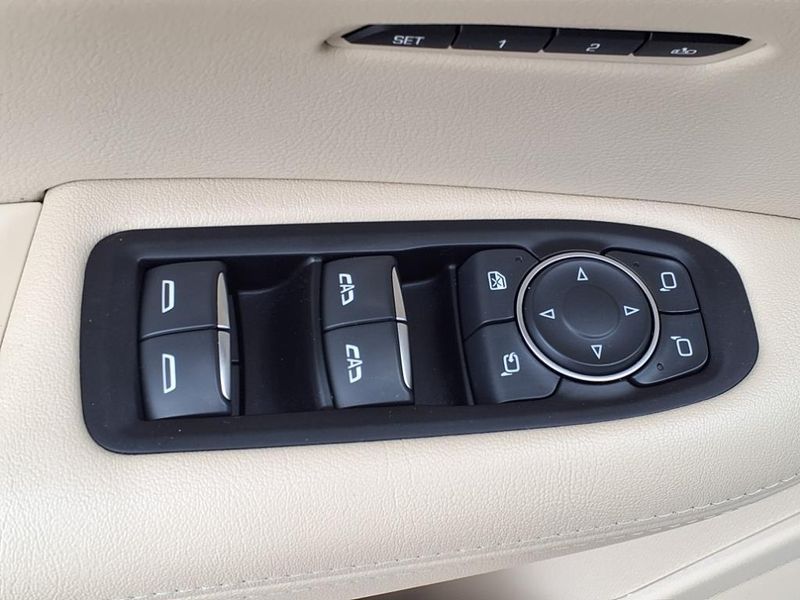 Used 2019 Cadillac XT5 LuxuryImage 24