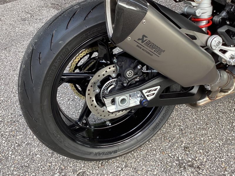 2025 BMW S 1000 RR