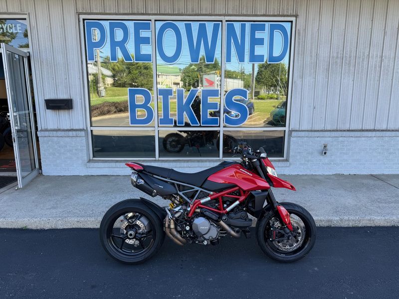 2019 Ducati Hypermotard Hypermotard 950 / Hypermotard 950 SPImage 1
