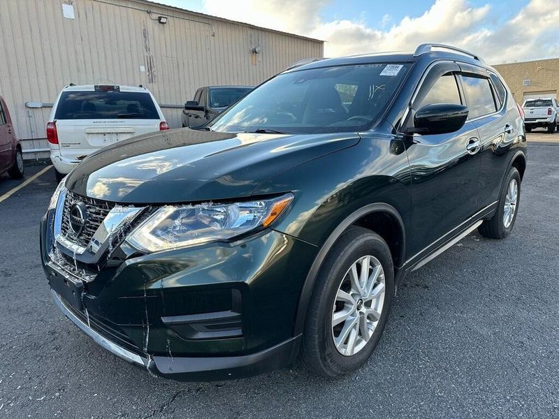 2020 Nissan Rogue SVImage 9
